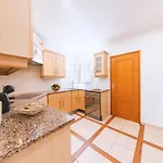 Villa Haven - Com Jacuzzi E Bbq Em Lagoa 펜션 *