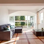 Villa Haven - Com Jacuzzi E Bbq Em Lagoa بيت للعطل