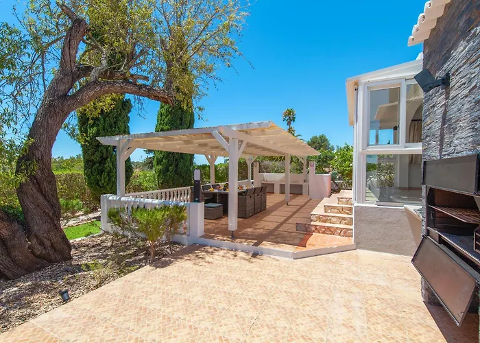Дом отдыха Haven By Algarve Vacation Лагоа